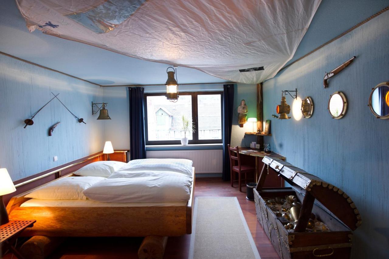 Hotel Goldflair Am Rathaus Корбах Екстериор снимка