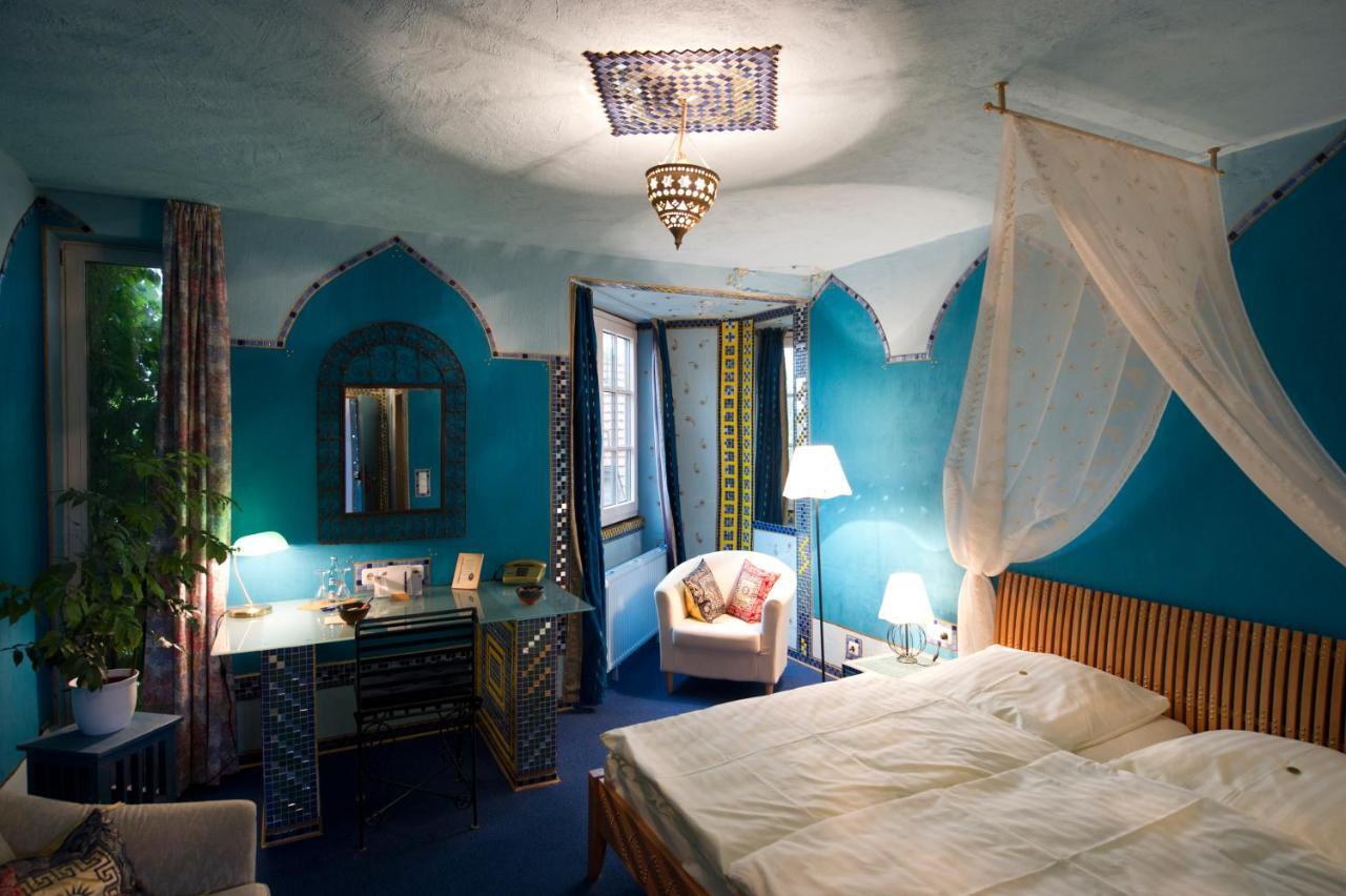 Hotel Goldflair Am Rathaus Корбах Екстериор снимка